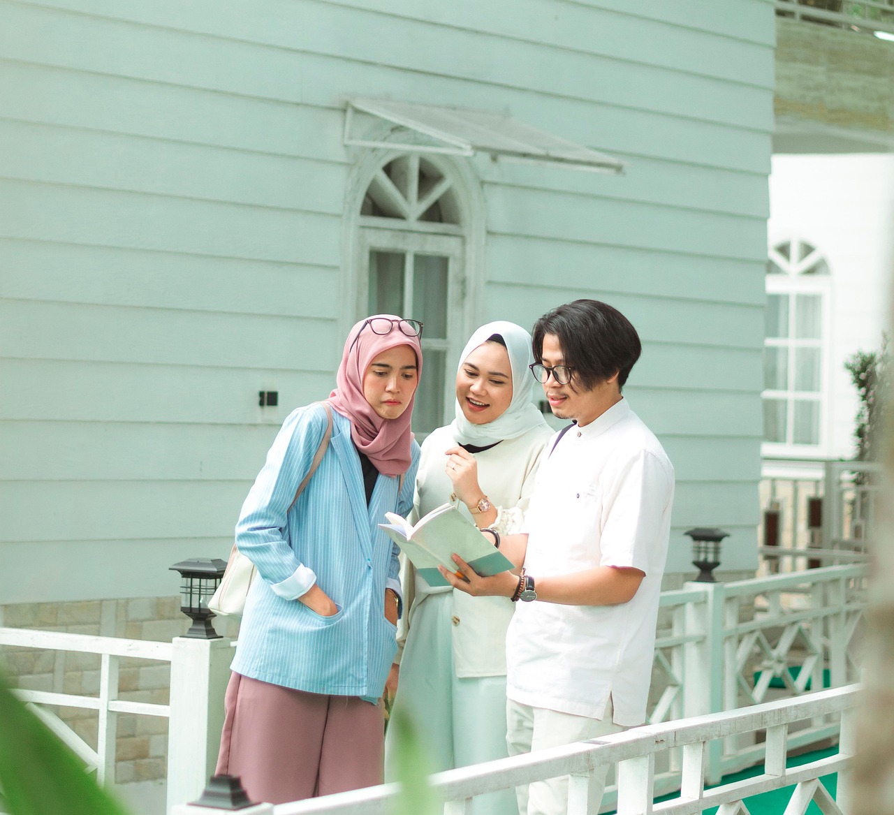 Immagine che illustra le novità sull'IMU prima casa in vigore da aprile.